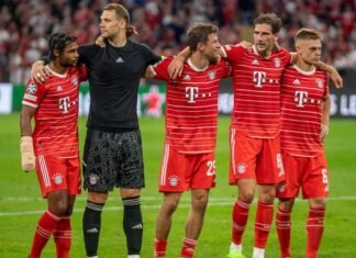 週刊スポーツニュース無敵のバイエルンと驚異のナポリ、ペッコ・バーニャの世界チャンピオン